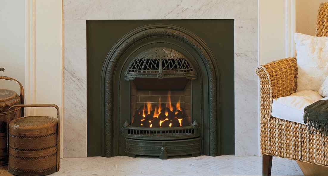 Valor Portrait gas fireplace