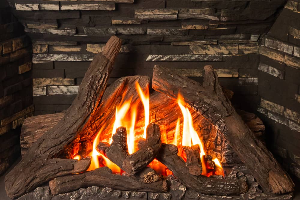 H6 Gas Fireplace Traditional Logs