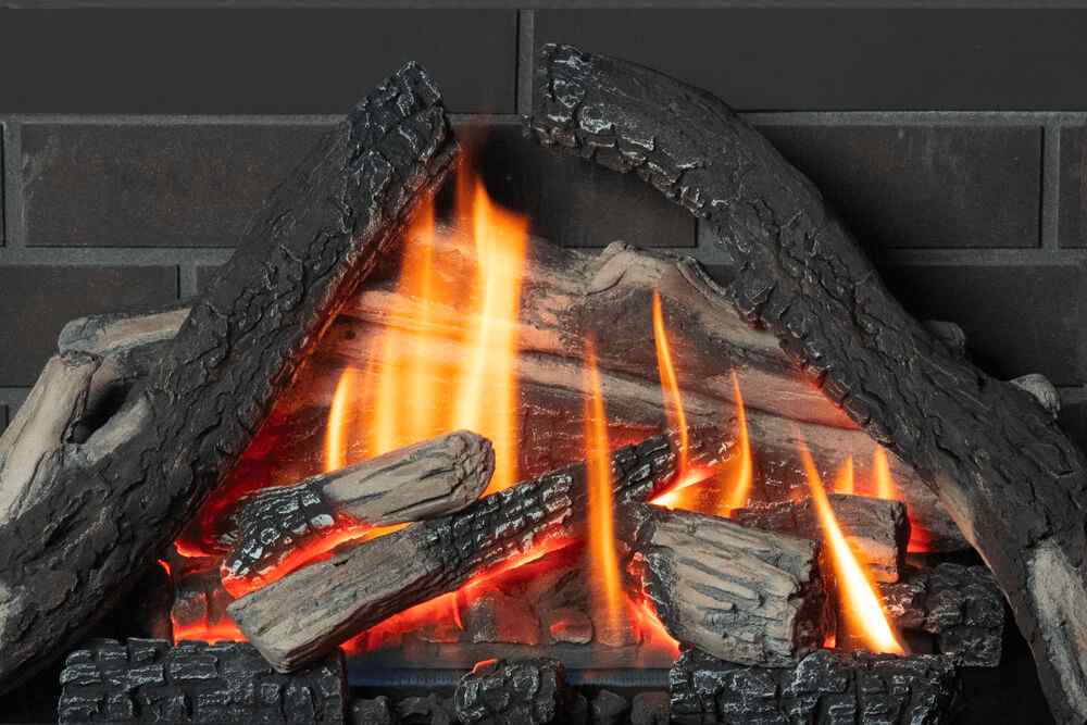 H3 Gas Fireplace Traditional Logs